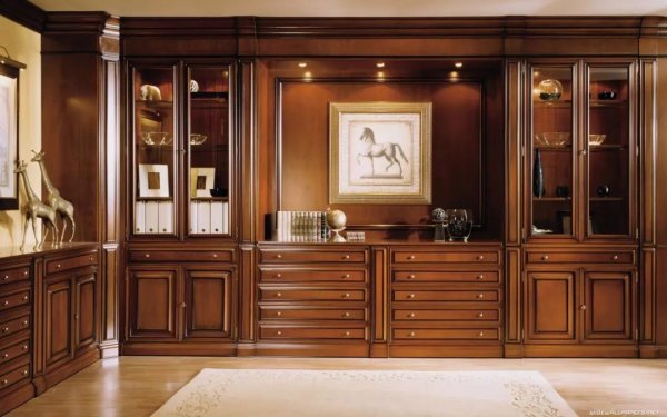 從整木定制辦公室欣賞定做護(hù)墻板、書柜之美