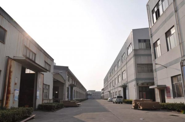 我們也想低調(diào)，只是如今實力不允許我們這么做