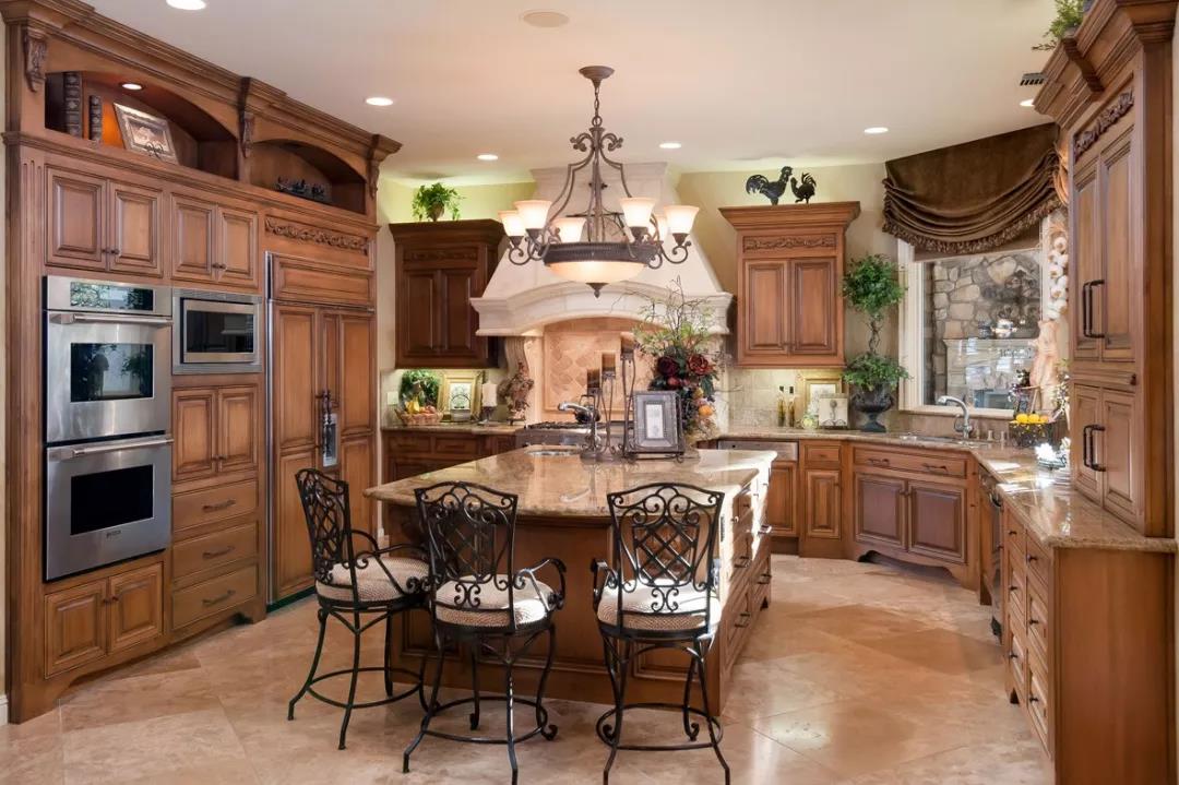 固友專注33年制木，升華木之道